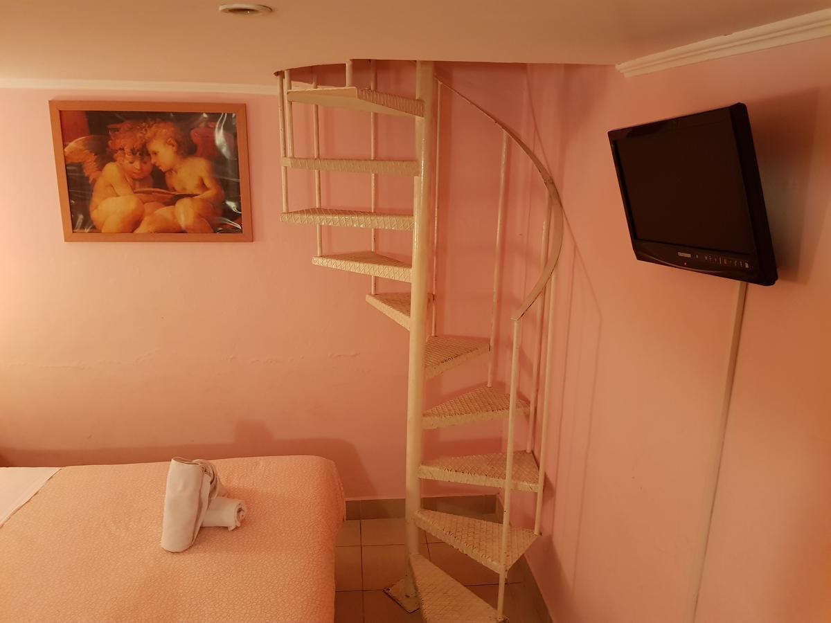 Blue Dream Hotel Рим Екстериор снимка