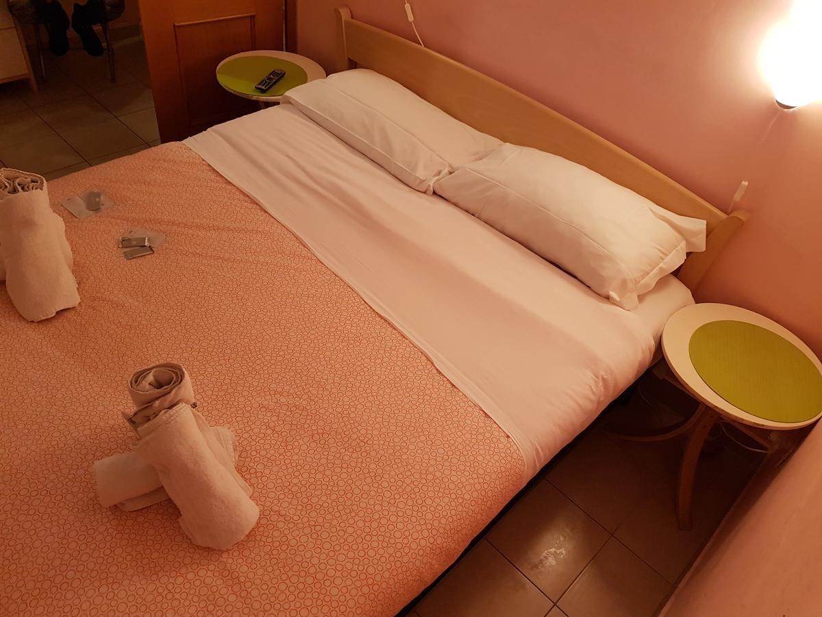 Blue Dream Hotel Рим Екстериор снимка